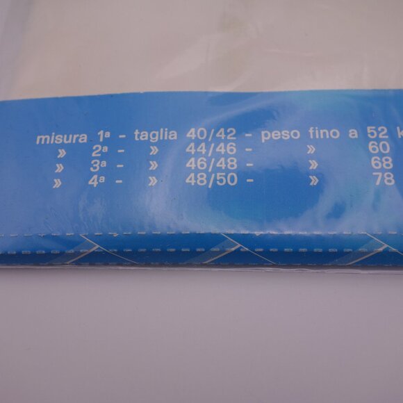 Vintage Prestige Ultra Sheer Made in Italy 100% Nylon 15 DEN White Panty Hose - Picture 12 of 13